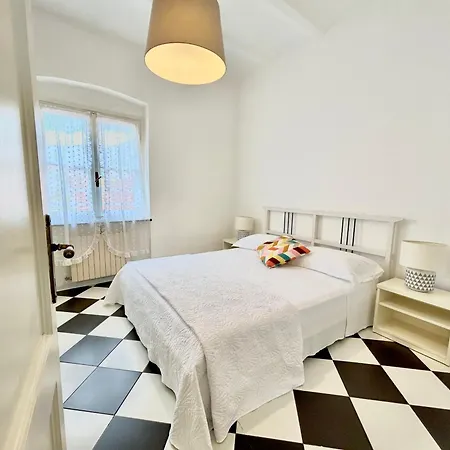 Mazzini Chiosco Vicino A Portofino * ראפאלו